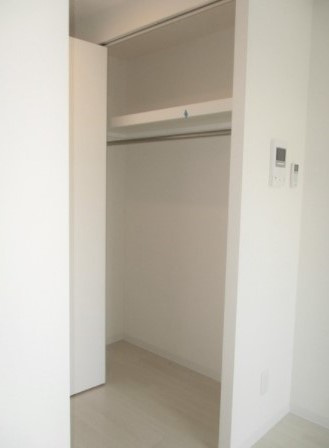 所沢市上新井５丁目の賃貸マンションの収納