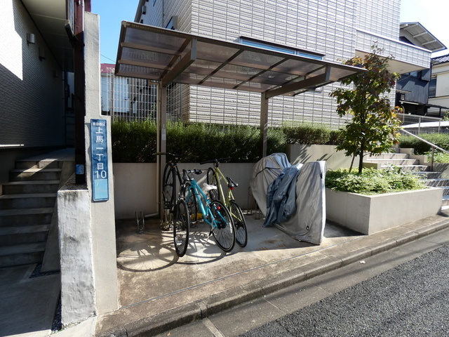 Ｗｏｈｎｈｅｉｍのその他共用部分|★屋根付きの駐輪場★