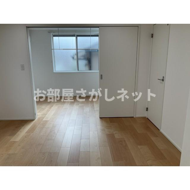 ヒルサイド西が丘【おとり物件なし】#学生・社会人にオススメ！初期費用分割払いOK！の居間・リビング