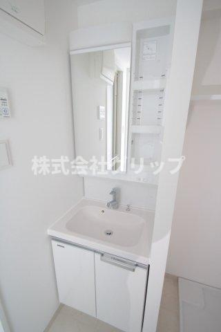 リヴシティ横濱ヒルサイドテラスの独立洗面台