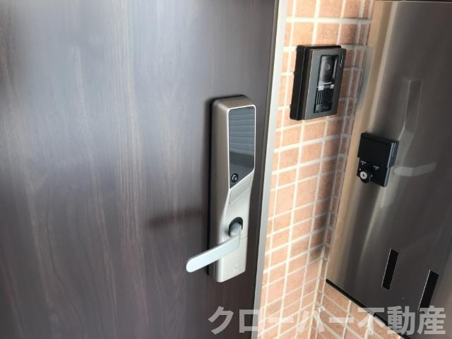 サニーフラットの内装|電子錠