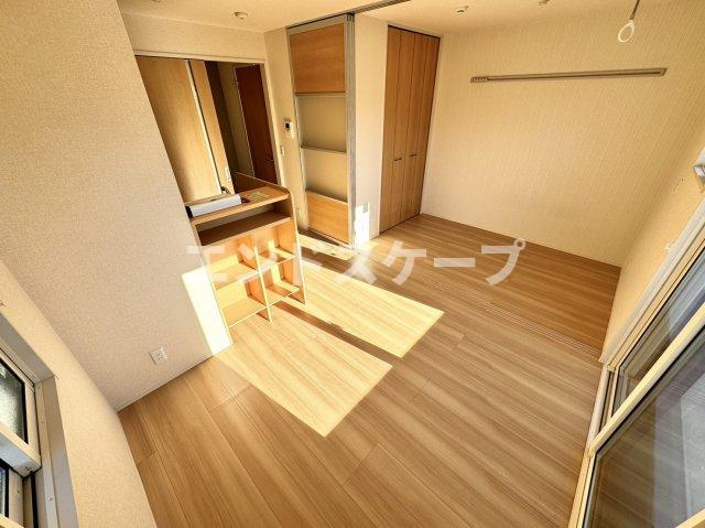 カーサヴェールの居間・リビング|高崎、前橋エリアのお部屋探しはエンドスケープまで！お客様の理想お聞かせ下さい♪