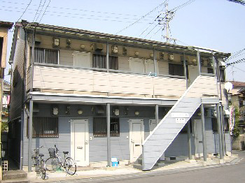 サニーハイツ石津東の外観