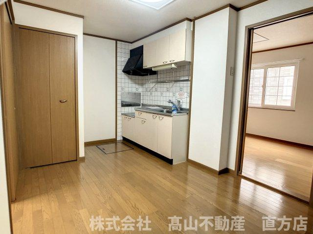 直方市大字山部のアパートの居間・リビング