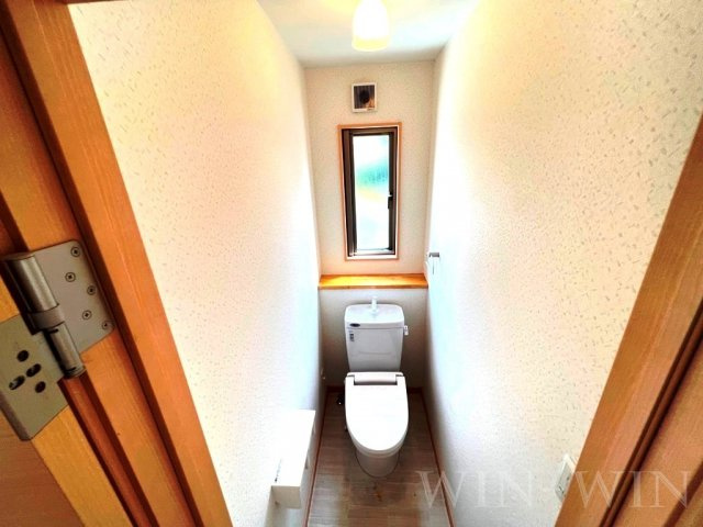 LIFE・UENOのトイレ|イメージ（同建物内別部屋の写真です）
