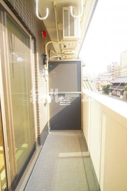 川越市菅原町の賃貸マンションのバルコニー