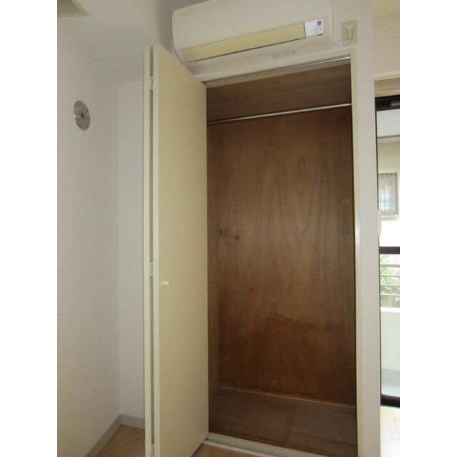 サンパティーク新町の収納|ちょっとした収納スペースも充実しています