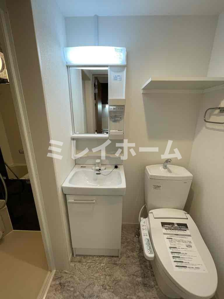 エクセラン仲六郷の独立洗面台