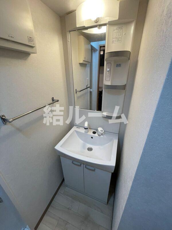 富士見市関沢３丁目の賃貸マンションの洗面所