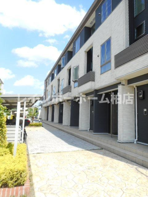 特典：仲介手数料が50％OFFです‼のエントランス|毎日通るエントランスはこのようになっています