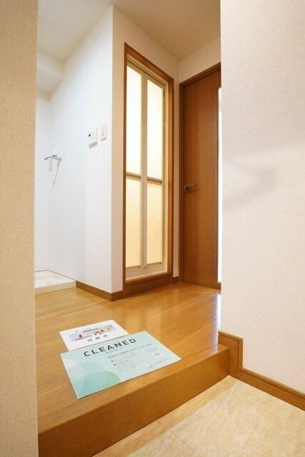 アクティブミレニアム中延の玄関