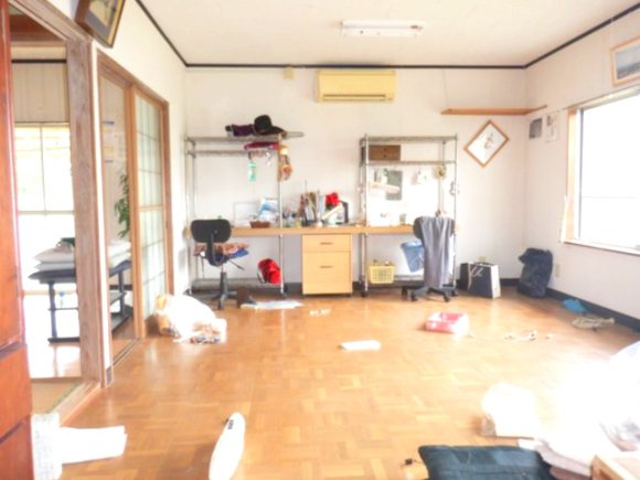南房総市高崎　戸建の居間・リビング
