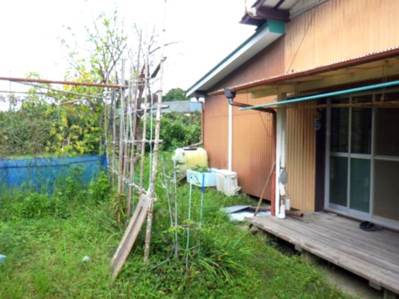 南房総市高崎　戸建の庭