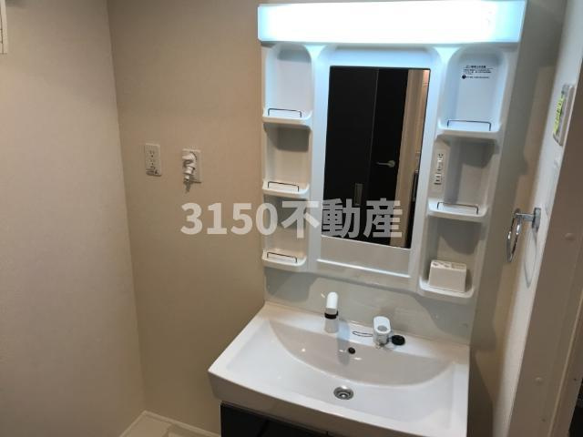 Ｎｏｒｔｈ　Ｇａｒｄｅｎ　Ａ棟の洗面所|洗髪洗面化粧台
