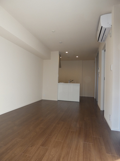 カントベールの居間・リビング|★キレイなフローリングのお部屋です★