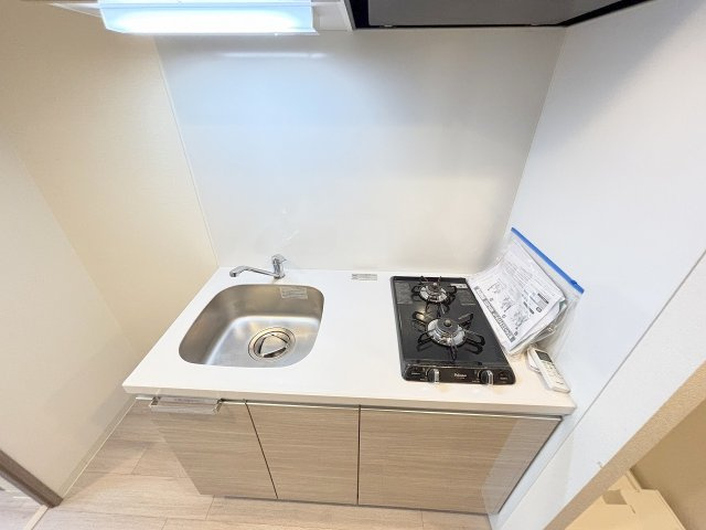 プレサンス西中島南方セレストのキッチン