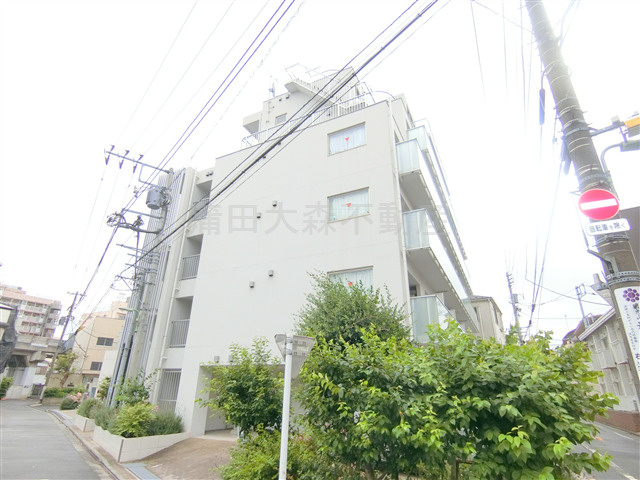 コンフォリア大森トロワの外観