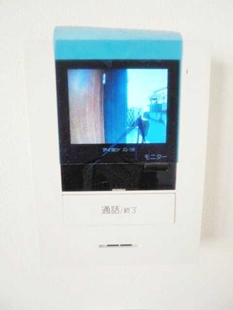 カーサｆのセキュリティ|モニター付きインターホンです。