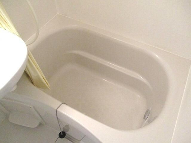 レガーロ関内の浴室