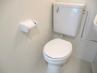 レガーロ関内のトイレ