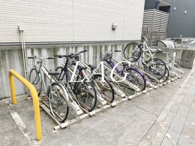 【その他共用部分】 | リブリ・フォレスタⅢ | 駐輪場です。