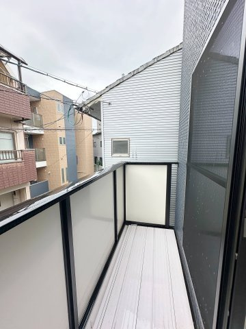 東区矢賀4丁目のバルコニー|2階リビングから出入り可能なバルコニー☆