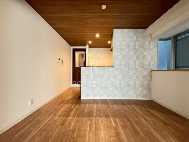 グランデージ清水谷の居間・リビング|同マンション別部屋：参考写真