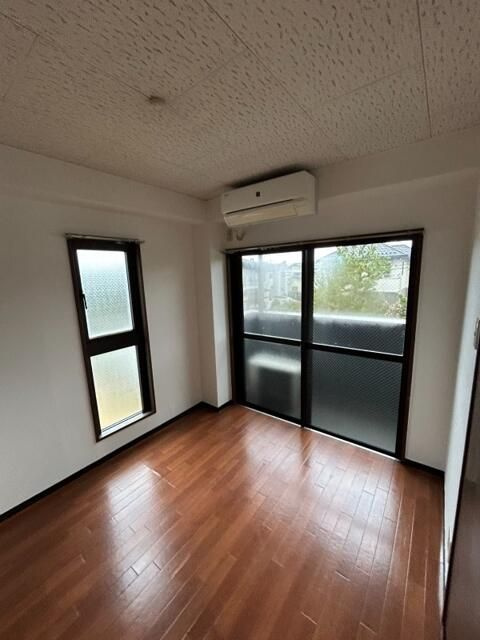 千葉市美浜区幕張西１丁目の賃貸マンションの寝室