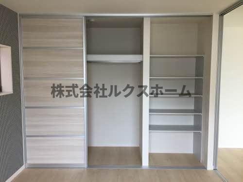シャーメゾン千里丘の収納|たっぷりとした収納スペースです