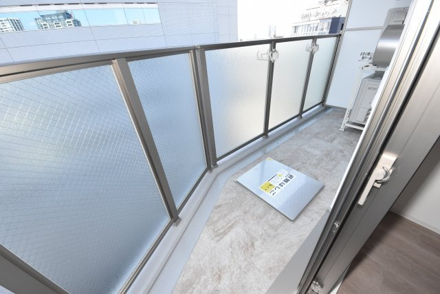 アーバネックス西本町のバルコニー