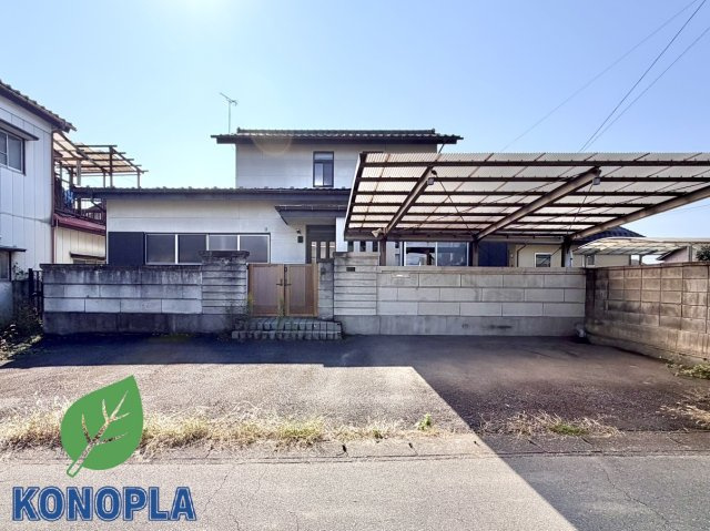 【中古戸建】安中市安中1丁目の外観|■外観｜閑静な住宅街で始める新しい暮らし♪開放的な毎日をあなたへ(^^♪