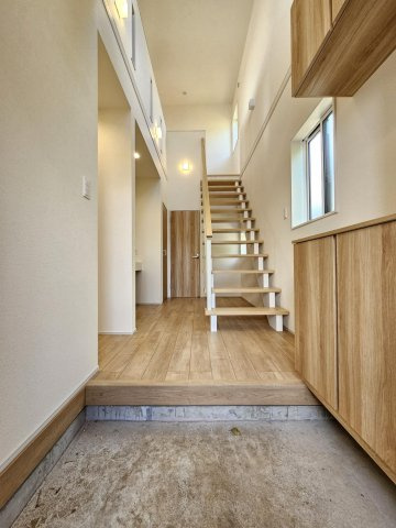 【玄関】 | 秦野市北矢名　限定１棟　新築住宅