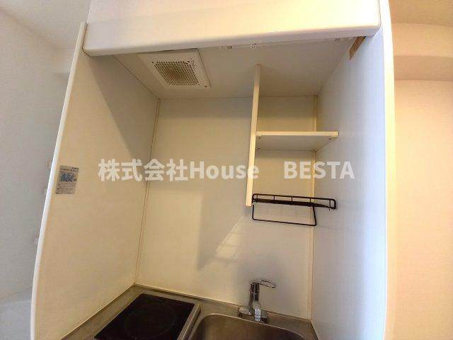 ノベラ海岸通のキッチン