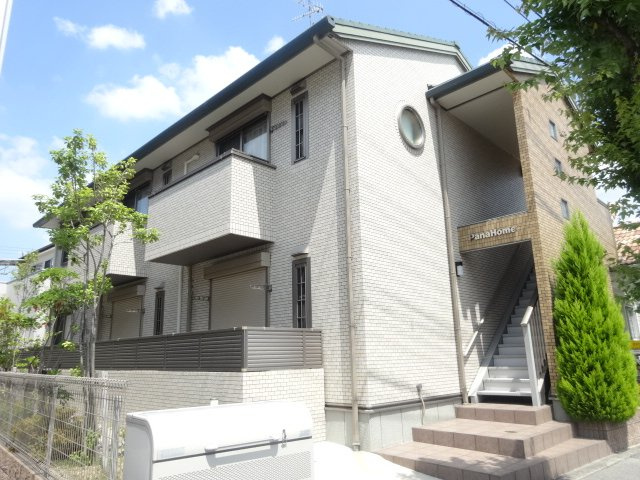タウンコート高司の外観