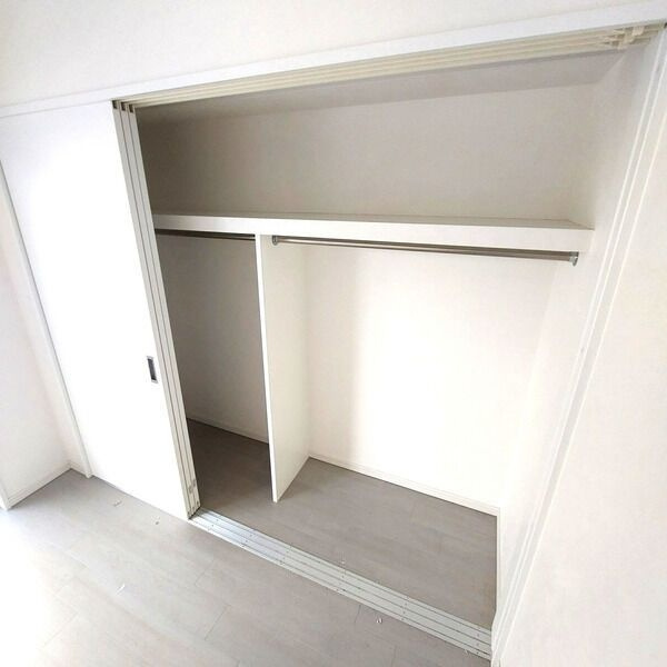 クレール三軒茶屋の収納