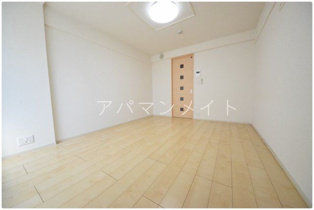 【居間・リビング】 | ヴィレッジＹｕＵｋｉ | 戸塚周辺ならアパマンメイトへＬｅｔｓ Ｇｏ ！