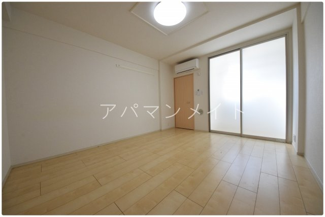 【洋室】 | ヴィレッジＹｕＵｋｉ | 戸塚周辺ならアパマンメイトへＬｅｔｓ Ｇｏ ！