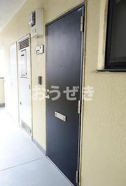 オークヒルズ関の玄関