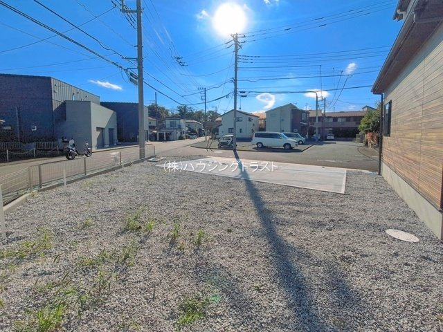 仲介手数料無料　KEIAI TERRACE所沢市東狭山ケ丘10期・新築全1棟の前面道路含む現地写真