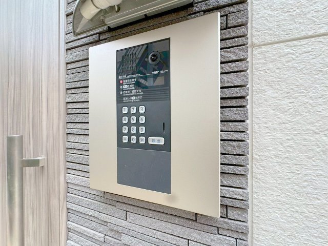 フジパレス十三公園西のセキュリティ