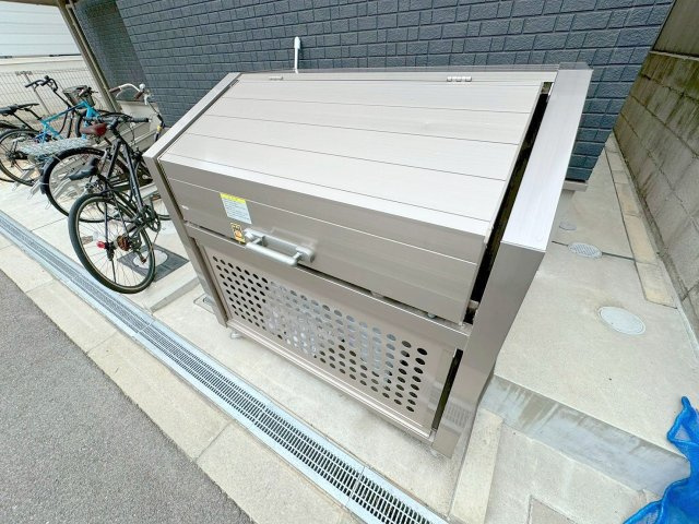 フジパレス十三公園西のその他共用部分