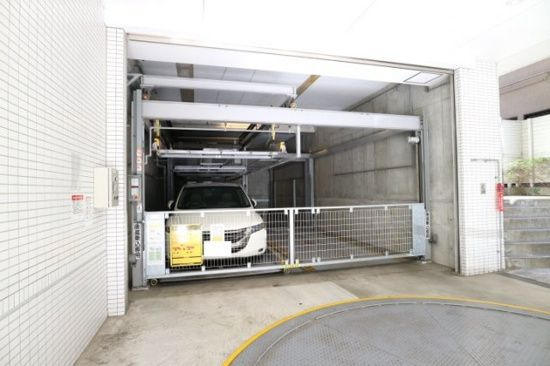 【駐車場】プラウドフラット神楽坂Ⅱ 