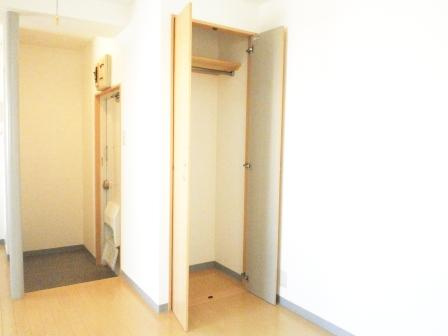 第７眞市マンションの収納|※別部屋写真