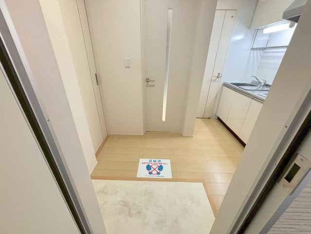 フジパレス新高Ⅱ番館の玄関