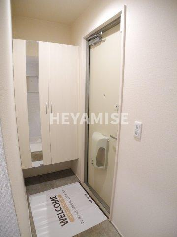 ミュリールの玄関