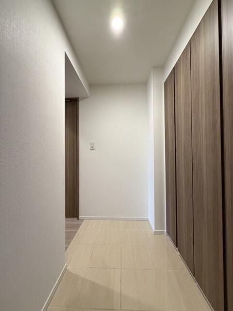 レジディア中目黒Ⅲの玄関