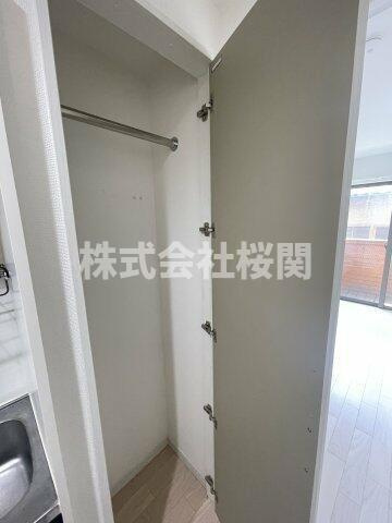 グラン浅間台の玄関