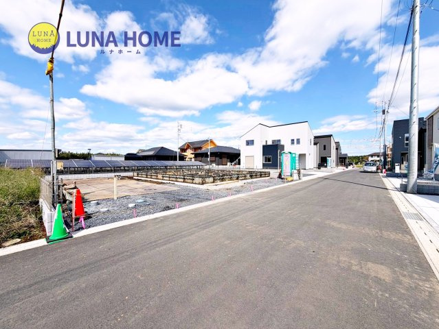 笠間市旭町第13　新築戸建て　1号棟の前面道路含む現地写真|「頭金０円」でご購入も可能です♪無理のない返済シミュレーションをご提案いたします！