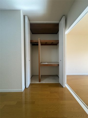 コート新屋敷の収納