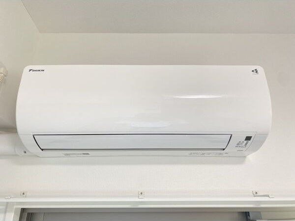 パルティール高畑アネックスの設備|エアコンです